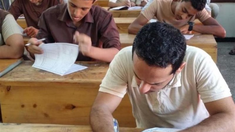 امتحانات صفوف النقل- ارشيفية