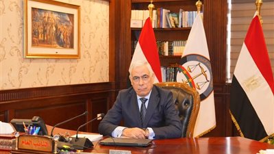 النائب العام يستقبل محامي استئناف بني سويف لعرض الكشوف ربع السنوية بدائرته