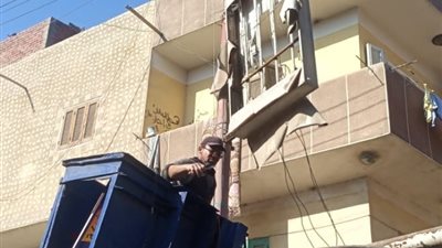 إزالة 35 إعلانا مخالفا خلال حملات مكثفة في كفر الشيخ