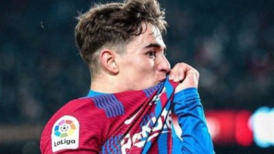 رسالة من رئيس ريال مدريد لجافي بعد تتويج برشلونة بكأس السوبر الإسباني