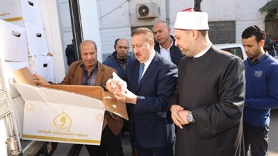 استلام 4 أطنان من لحوم مشروع لحوم صكوك الإطعام في المنوفية