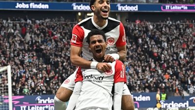 لم يتفوق على زيدان، مرموش يعادل أفضل سجل تهديفي للمصريين في البوندسليجا