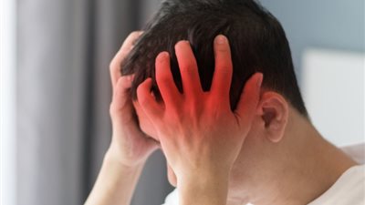 خللي بالك، النوم بهذه الطريقة يعرضك لخطر الإصابة بارتجاج في المخ