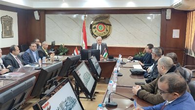 «الخدمات البيطرية» تبحث مع الزراعة الأردنية تصدير الخيول والصحة الحيوانية