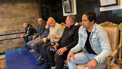 «من المدرجات»، جهاز منتخب مصر يراقب مباراة الأهلي والجونة بالدوري