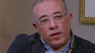 حاتم حافظ يكشف تطورات حالته الصحية بعد إصابته بالتهاب فيروسي بالرئتين