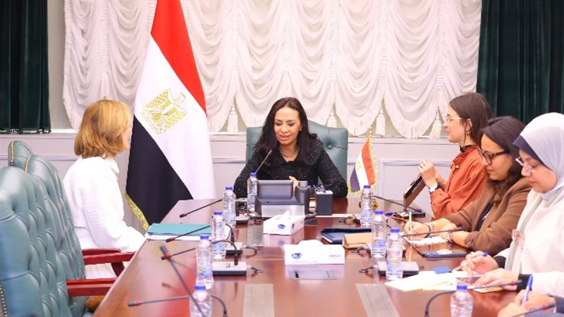 خلال اللقاء