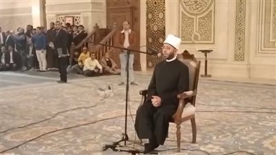 شيد بحب وتفان، «الأزهري» يبدأ رحلة الأوقاف الدعوية بمسجد مصر في العاصمة الإدارية