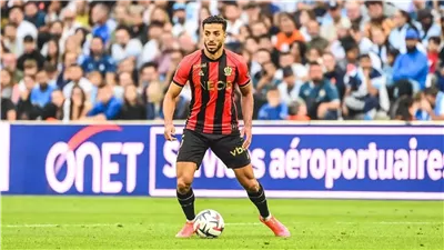 الأهلي يصرف النظر عن عودة محمد عبد المنعم إلى صفوف الفريق