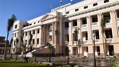جامعة بنها ضمن أفضل 10 جامعات مصرية طبقا لتصنيف ويبومتركس                      