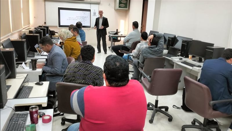 تدريب قادة المستقبل بالتنمية المحلية
