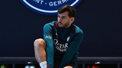 المران الأول لـ «كفاراتسخيليا» مع باريس سان جيرمان (صور)