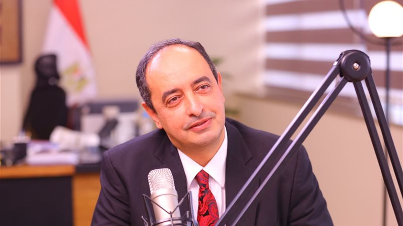 الدكتور عمرو عثمان