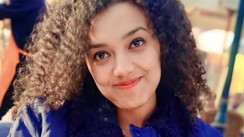 الروائية الشابة رنا محمد حسان