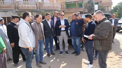 محافظ المنوفية يتفقد الأعمال الإنشائية لموقف بركة السبع وسوق الجملة الجديد