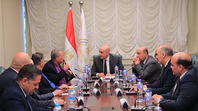 وزير التعليم يستعرض مع رئيس الطائفة الإنجيلية مقترح «شهادة البكالوريا»
