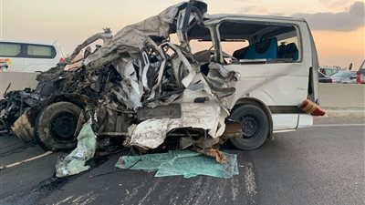 إصابة 4 أشخاص في حادث انقلاب سيارة ميكروباص بالعسيرات غرب سوهاج