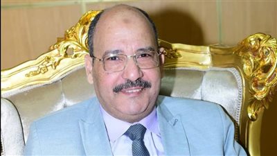 وزير التعليم العالي يصدر قرارًا بتعيين 4 قيادات إدارية بجامعة سوهاج