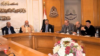 شُعبة الحراسة تبحث سبل الاستفادة من مبادرة البنك المركزي