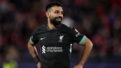 رسالة صادمة من محمد صلاح تفاجئ الجميع.. هل ينتقل إلى الدوري السعودي؟
