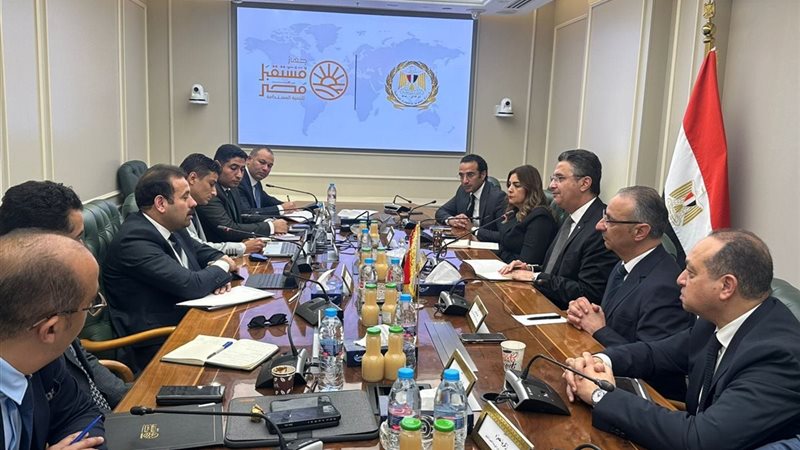 وزير التموين ومدير جهاز مستقبل مصر للتنمية المستدامة