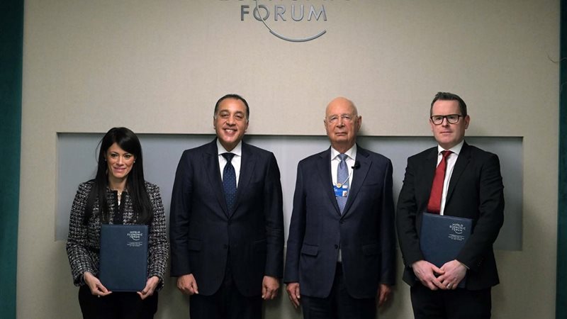 الدكتور مصطفى مدبولي والدكتورة رانيا المشاط