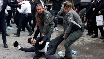 «نتنياهو في مأزق»..  قانون تجنيد الحريديم يشعل الخلافات داخل الكنيست