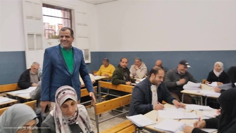 الأستاذ ياسر عمارة وكيل تعليم دمياط 