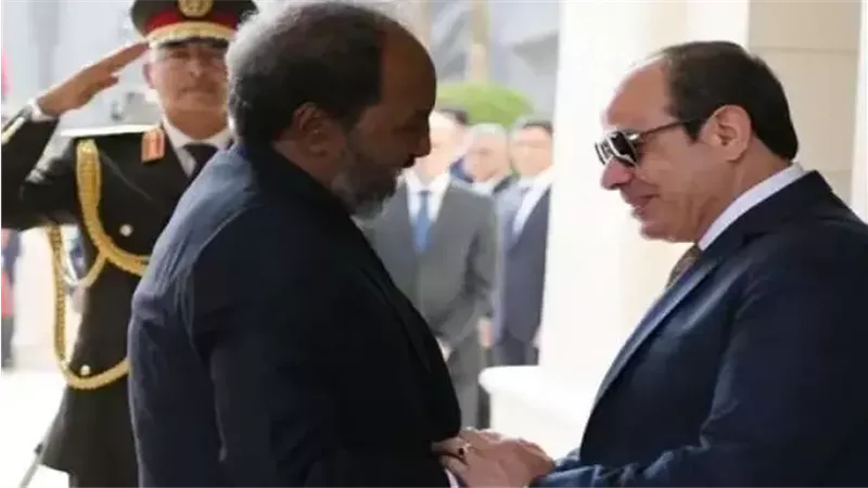 الرئيس السيسي يستقبل نظيره الصومالي