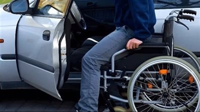 بسبب سيارات المعاقين.. عقوبة صارمة ضد مزوري خطابات إثبات الإعاقة والخدمات (تفاصيل)