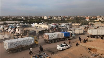مراسل «القاهرة الإخبارية»: المساعدات الإنسانية متواصلة في غزة (فيديو)