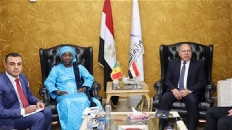 الفريق كامل الوزير وفاتو ضيوف