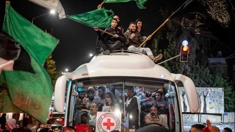 إطلاق سراح الأسرى الفلسطينيين