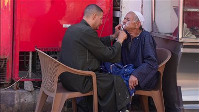 الأرزاق على الله.. الباعة المتجولون نماذج مصرية بارزة في سوق العمل