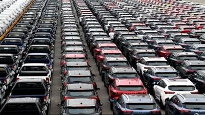 اتجاهات جديدة في الصناعة، التغيرات الاقتصادية والسياسية تُشكل مستقبل مبيعات السيارات العالمية 2025