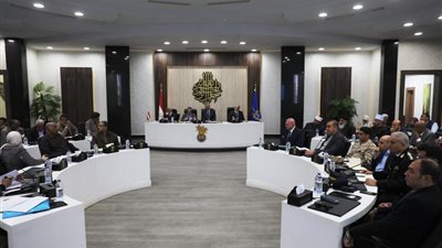 محافظ أسوان: انفراجة فى أسطوانات البوتاجاز واستكمال مشروعات الغاز بحياة كريمة
