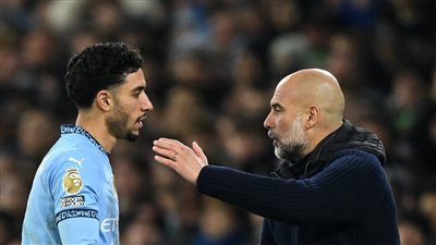 عمر مرموش في مهمة صعبة مع مانشستر سيتي أمام أرسنال بالدوري الإنجليزي