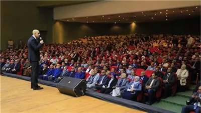 بدء جلسة الحوار المجتمعي مع 2600 مدير مدرسة حول مقترح «شهادة البكالوريا»