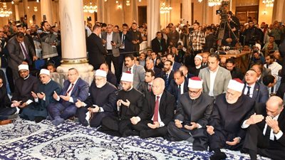 وزير الأوقاف يشهد الاحتفال بذكرى الإسراء والمعراج بمسجد الحسين