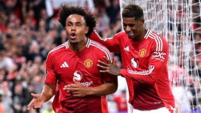 مانشستر يونايتد يفوز على فولهام بهدف نظيف في الدوري الإنجليزي (فيديو)