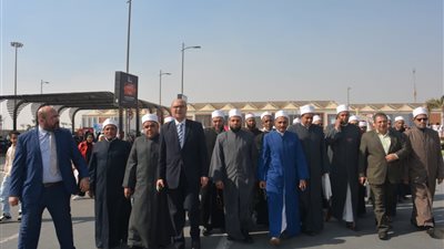 50 إمامًا من أوقاف القليوبية يزورون جناح الأعلى للشئون الإسلامية بمعرض الكتاب