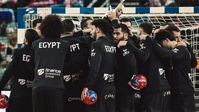  بفارق 4 أهداف.. منتخب مصر يتأخر أمام فرنسا بالشوط الأول في مونديال اليد