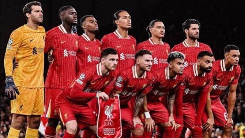 لاعبي ليفربول 