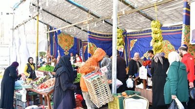 بأسعار مخفضة.. سوق «اليوم الواحد» بإمبابه يقدم عروض بمناسبة شهر رمضان