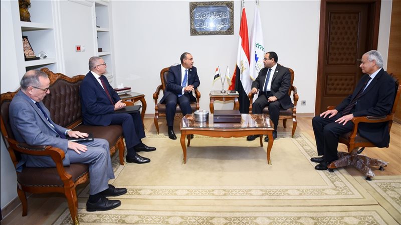 وزير الخارجية والهجرة الدكتور بدر عبد العاطي