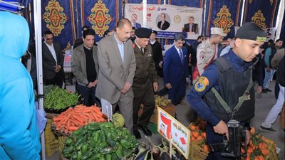 محافظ سوهاج يفتتح سوق اليوم الواحد بمنطقة الثقافة