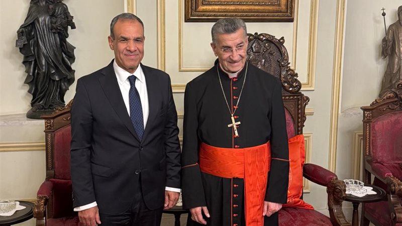 وزير الخارجية مع البطريرك الماروني
