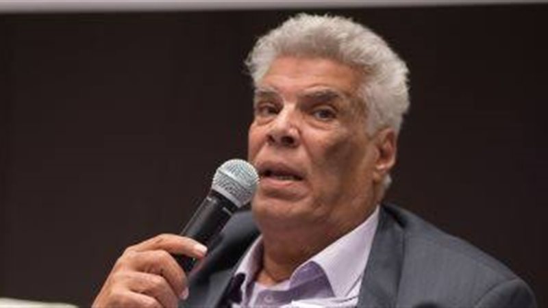 الروائي إبراهيم عبد المجيد
