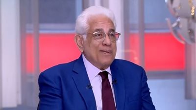 حسام  بدراوي: إدخال الدين في المناقشات التعليمية يثير الخلافات بين الناس.. طرح فكرة «الكتاتيب» عودة للخلف.. وأرسطو لم يدخل مدرسة «أصلا»
