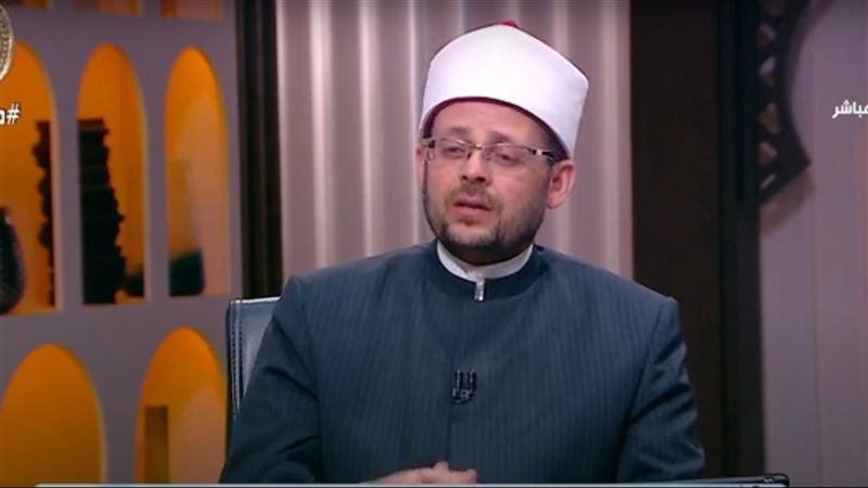 الدكتور أحمد الرخ «أستاذ الشريعة والقانون بجامعة الأزهر»